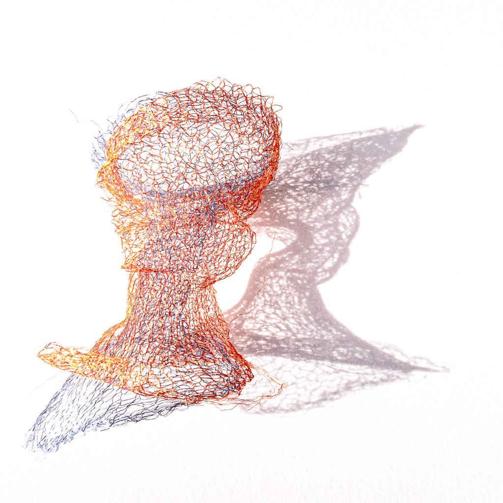 Florence Régnier, Microorganisme2054 #11, sculpture textile, 2025